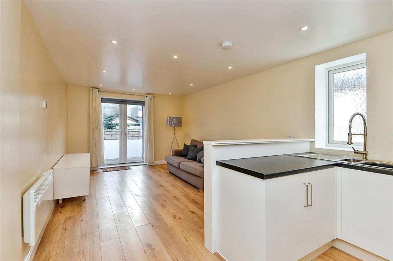 Beautiful Townhouse In Morecambe Exterior foto
