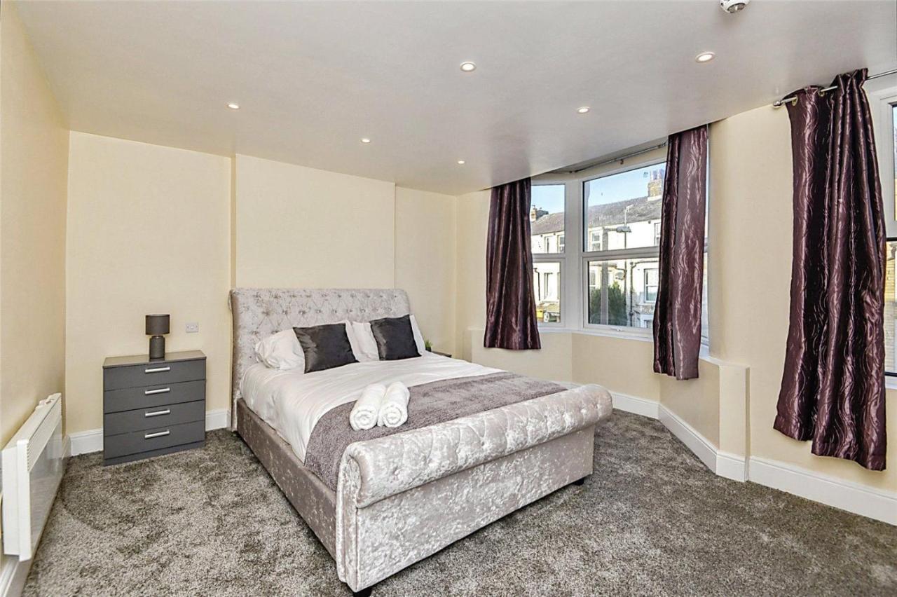 Beautiful Townhouse In Morecambe Exterior foto